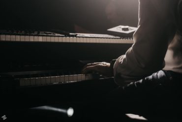 Soirée LOUANGE – Mardi 21 juin 2022 – 18h30